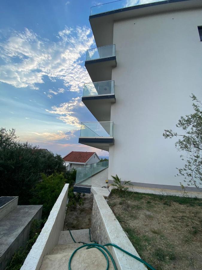 A. Montenegro Apartment Dobra Voda Exterior photo